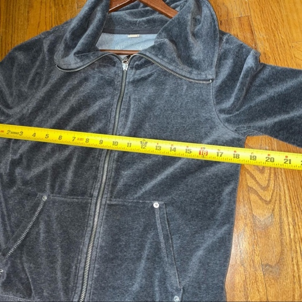 Michael Kors Velour Zip up - Picture 4 of 8
